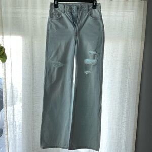 Divided 90s Wide Leg Ripped Jeans, Size: US2, Light Wash